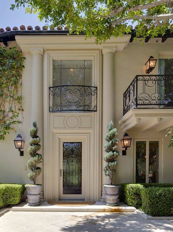97 Homes With Major Curb Appeal
