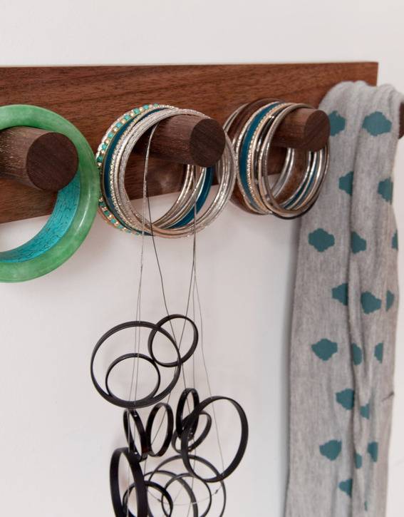 Wooden jewelry organizer